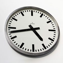 industrial Clock - vintage factory clock, 1970s - Siemens - for sale UK