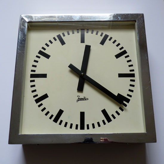 JUNDES Chrome Clock VIntage Industrial Factory 1930