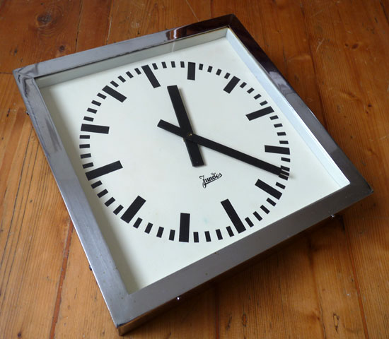 JUNDES Chrome Clock VIntage Industrial Factory 1930
